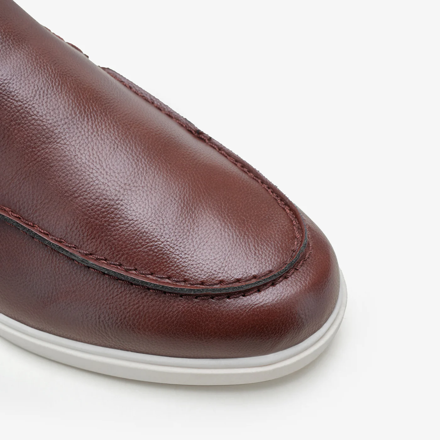 Men’s Contrast Sole Loafers - Image 4