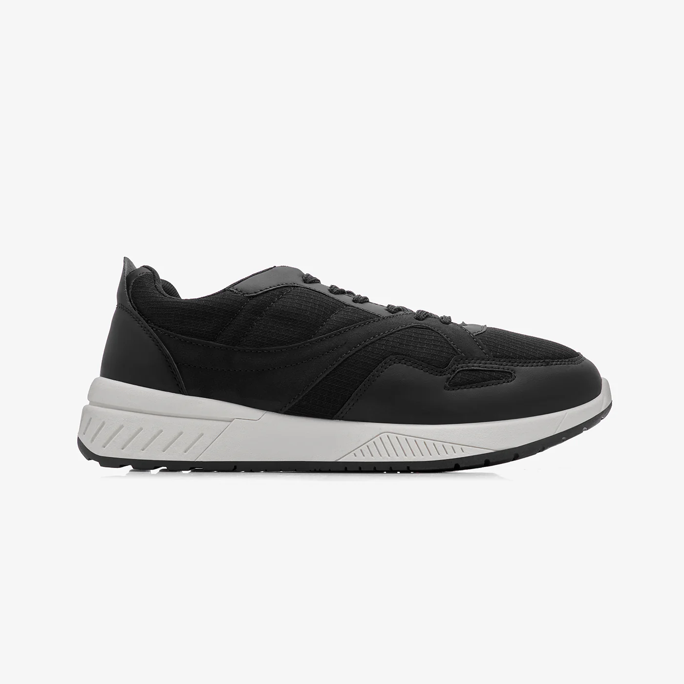 Men's Contrast Sole Sneakers