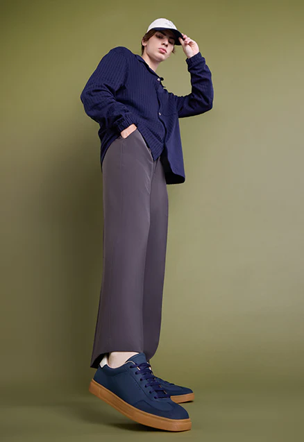 Men's Contrast Sole Sneakers - Image 6