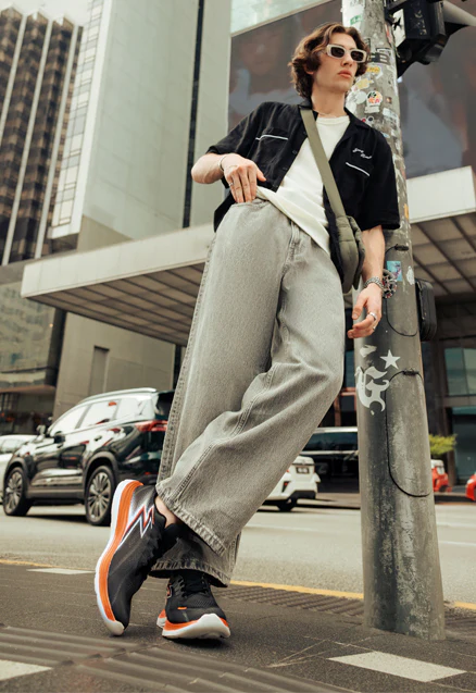 Men's Mesh Sneakers - Image 6