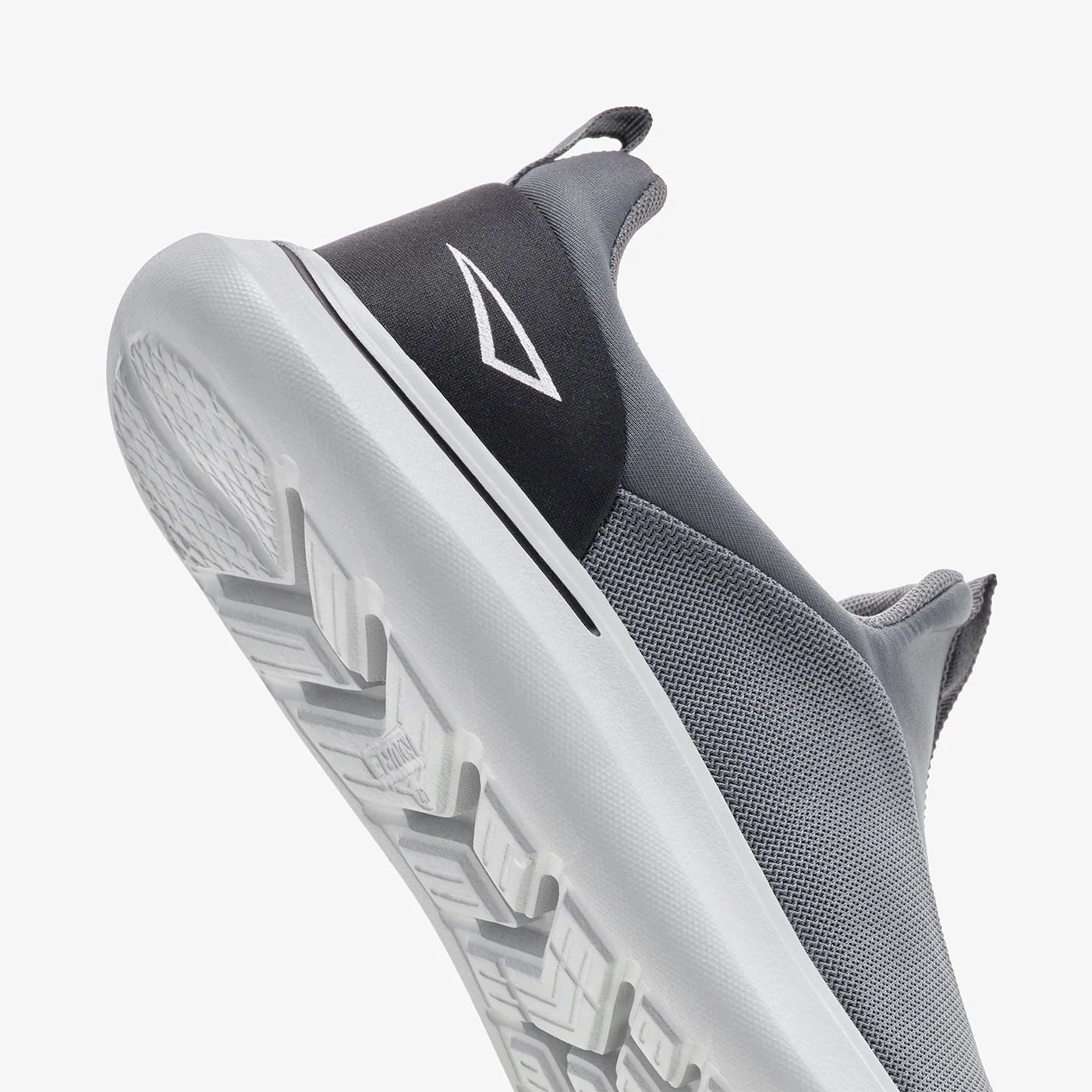 Men’s Everyday Sneakers - Image 4