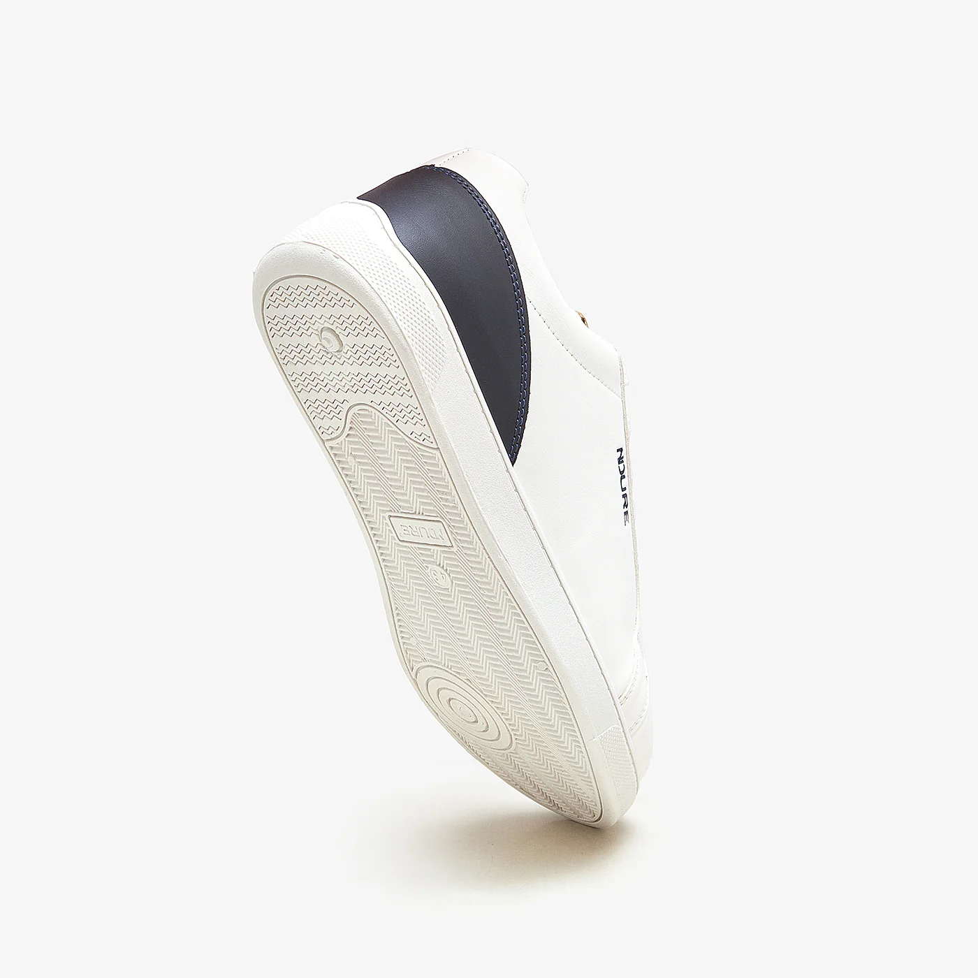 Men's Retro Revival Sneakers - Image 3