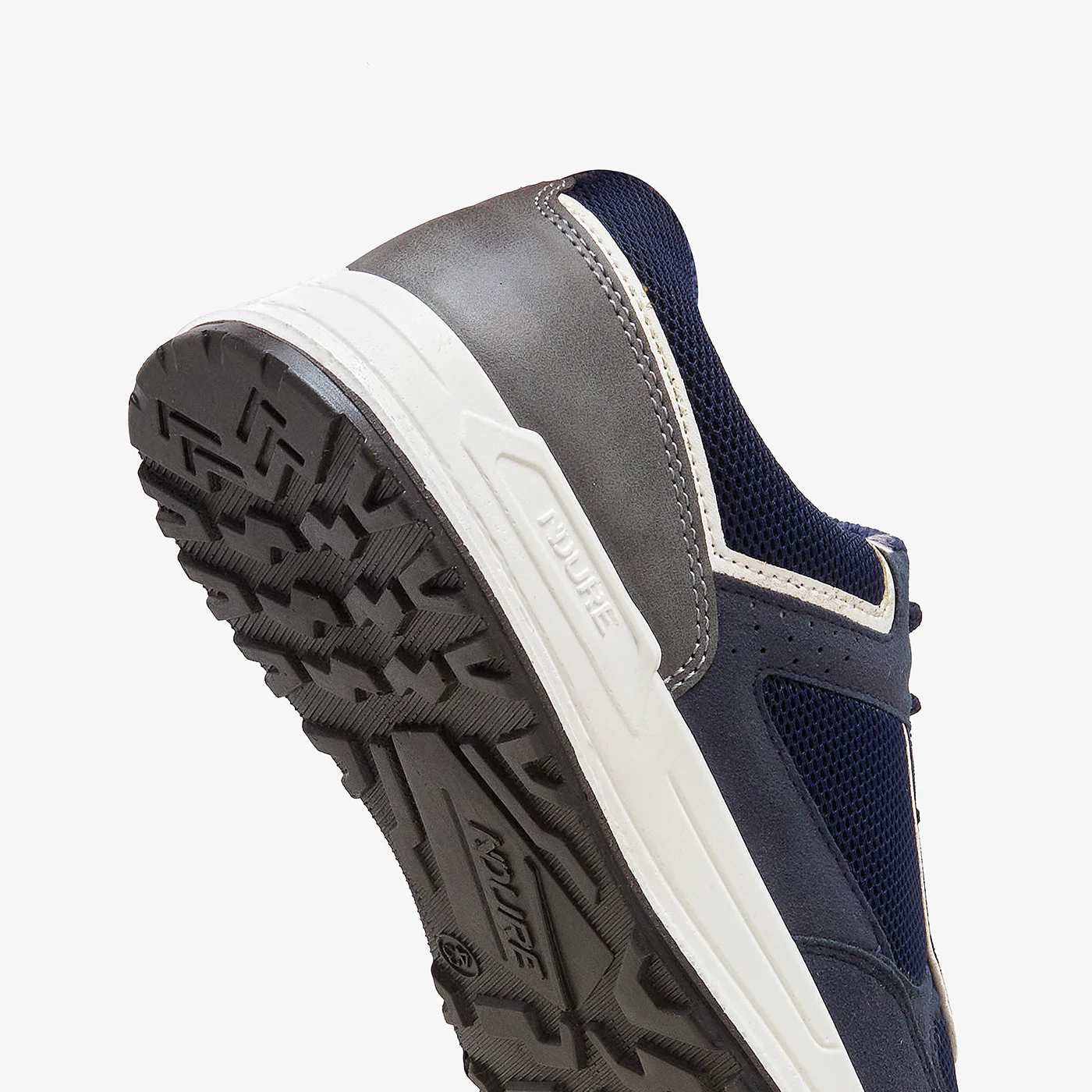 Men's Retro Sneakers - Image 5