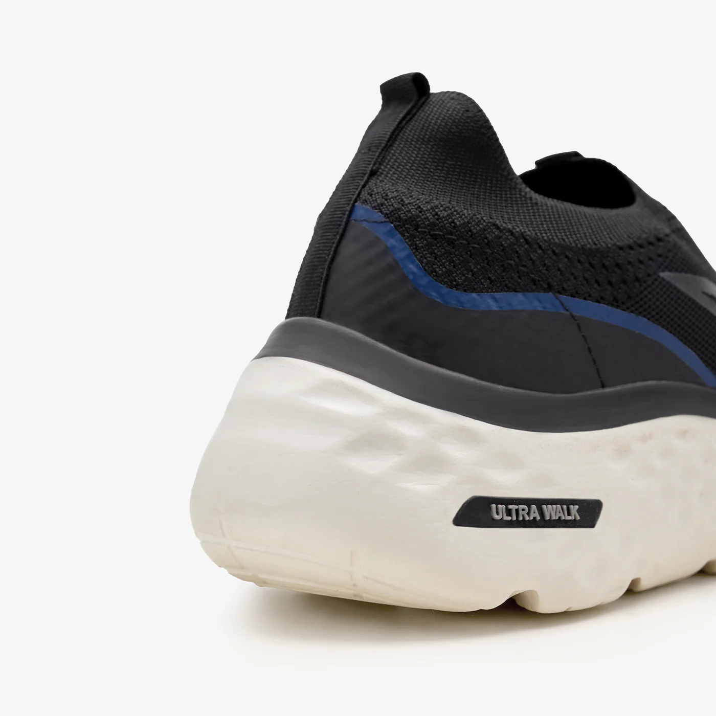 Men's Slip-On Sneakers - Image 5