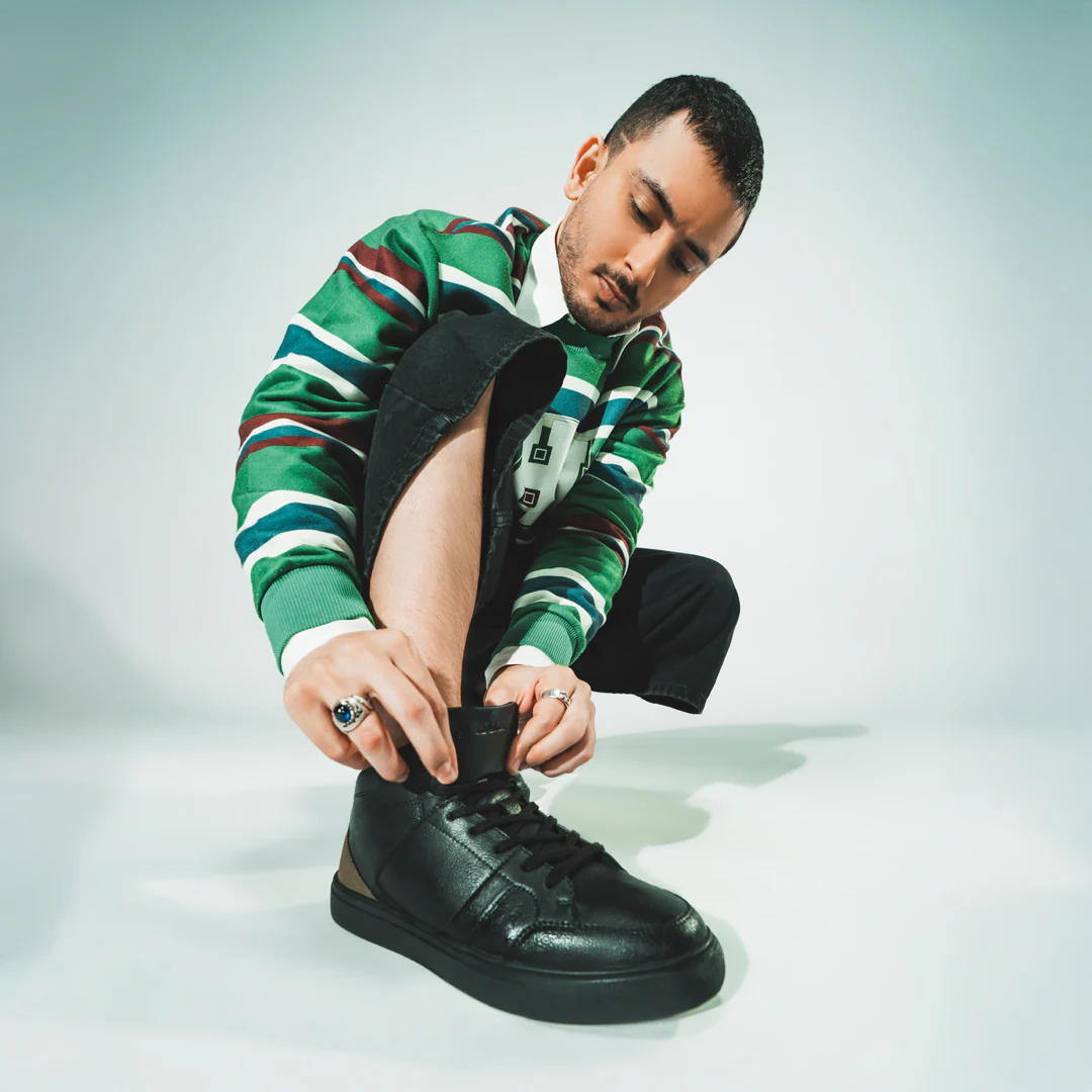 NDURE X HR – Men’s Contrast Detail Sneakers – Limited Edition - Image 3