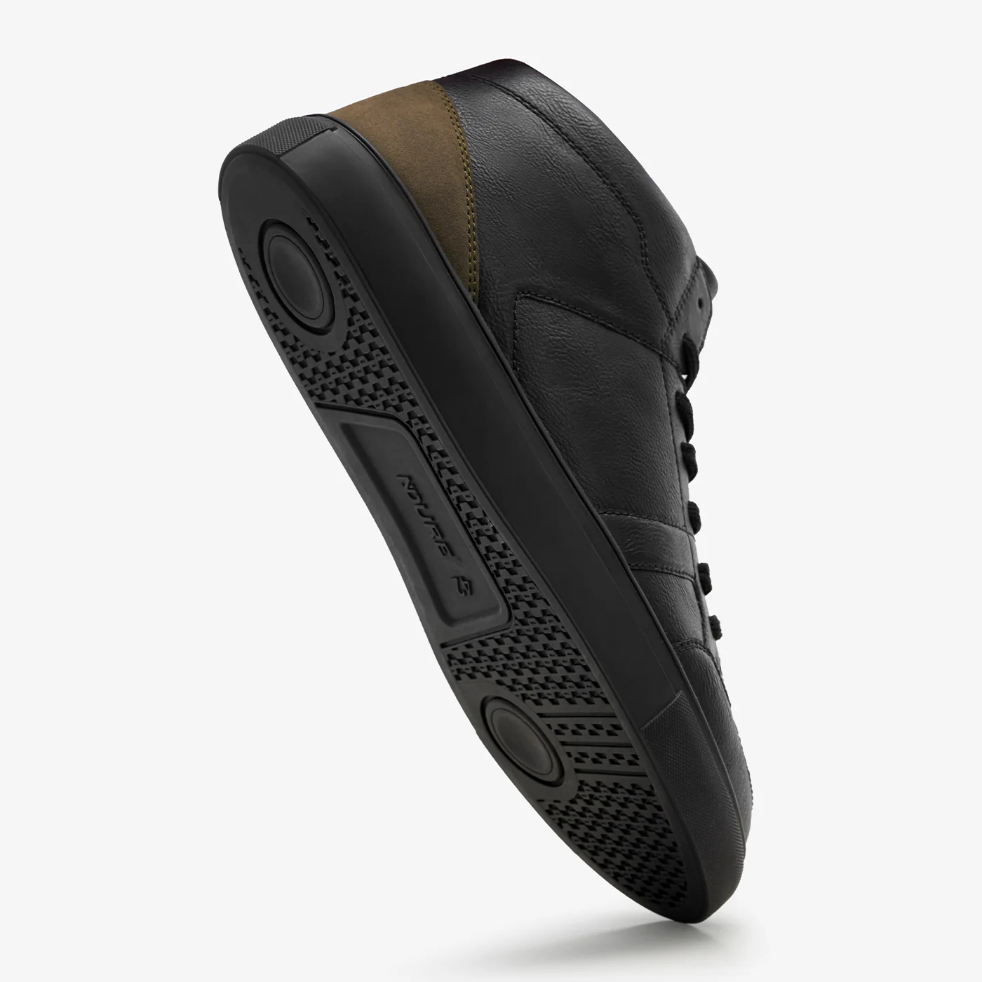 NDURE X HR – Men’s Contrast Detail Sneakers – Limited Edition - Image 5