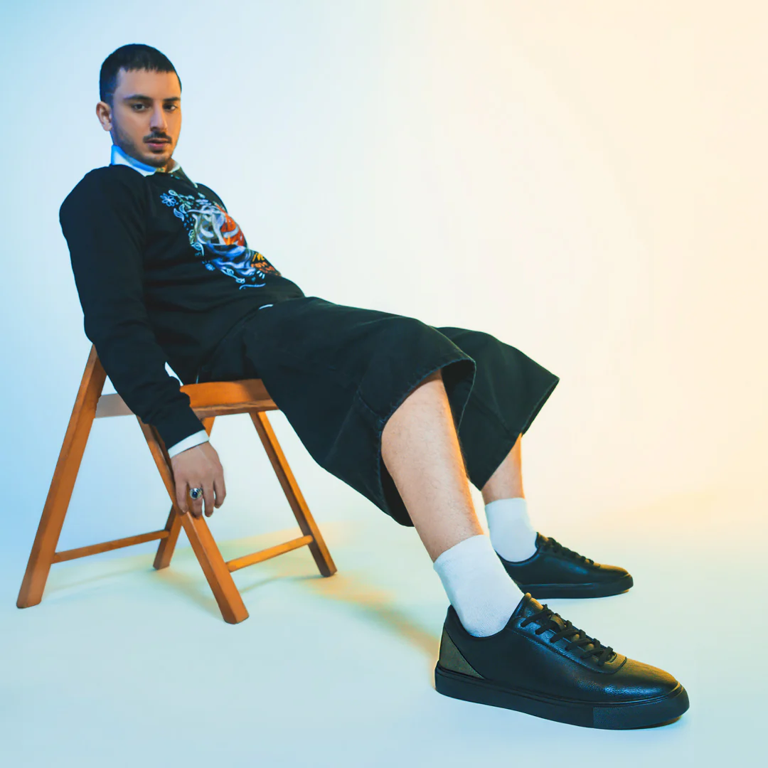 NDURE X HR – Men’s Tonal Black Sneaker with Contrast Heel – Limited Edition - Image 3