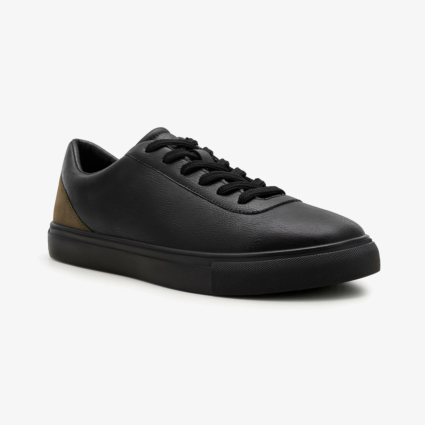 NDURE X HR – Men’s Tonal Black Sneaker with Contrast Heel – Limited Edition - Image 4