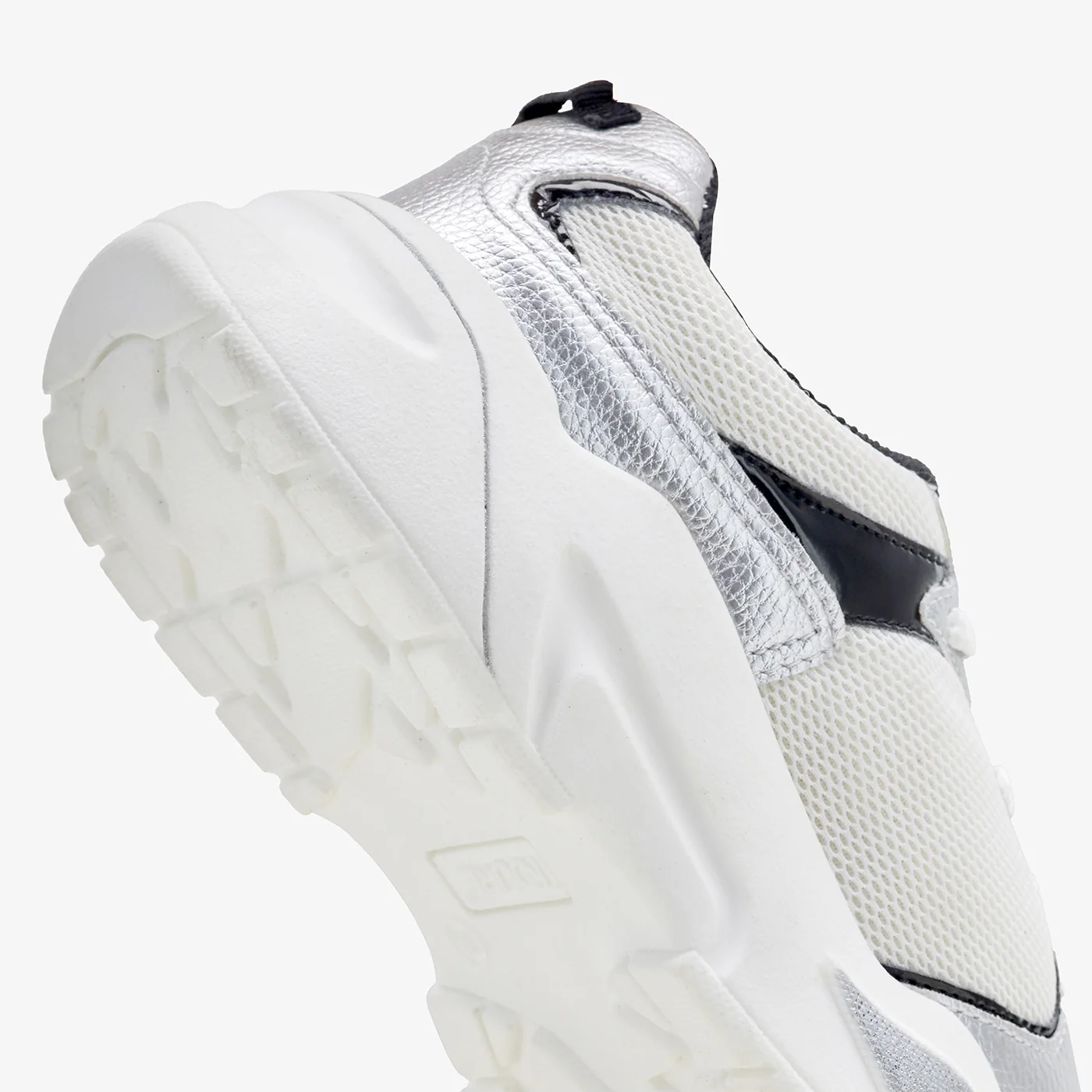 Women’s Metallic Effect Sneakers - Image 6