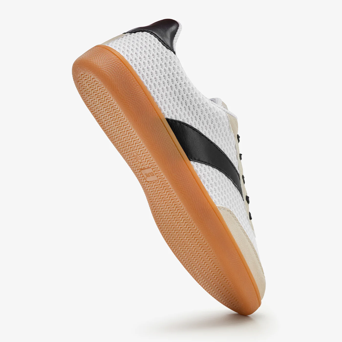 Women's Textured Mesh Sneakers - Image 4